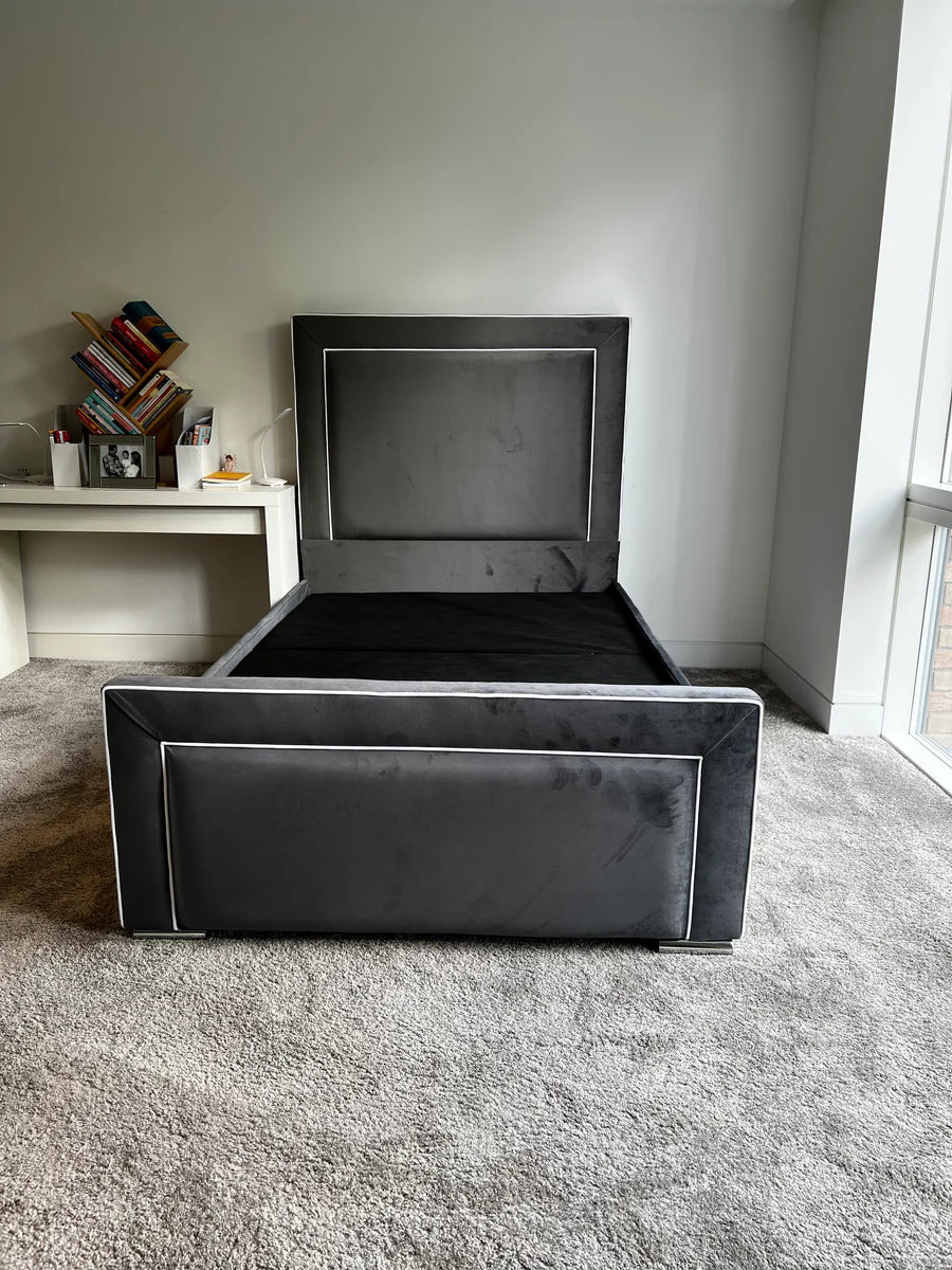 HamptonVelvet Bed - Storage/Non-Storage