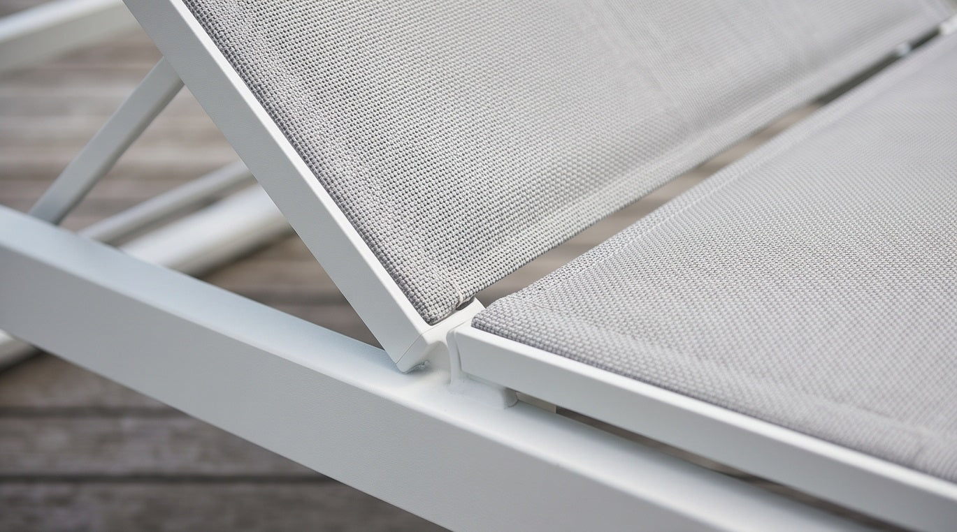 Outdoor Sun Lounger with Adjustable Recline – Matt White