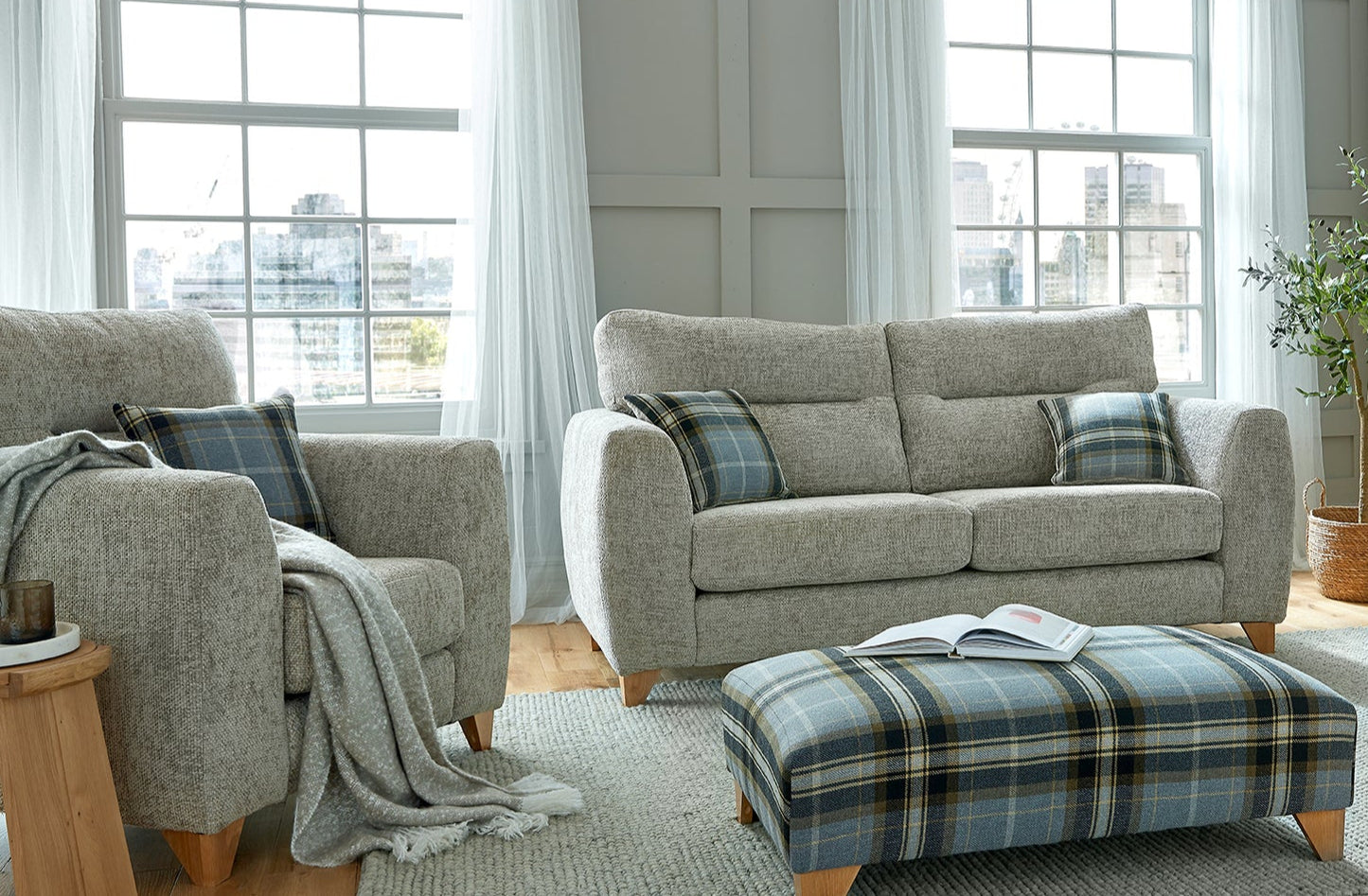 Lisburn 3-Seater Sofa & 1-Seater Armchair