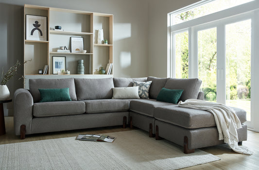 Prague 3 Corner 1 Sofa & Ottoman - Sectional Set